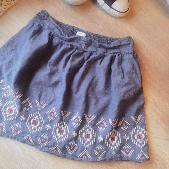 Chambray Mini Skirt Embroidered by American Eagle - Picture 1 of 3